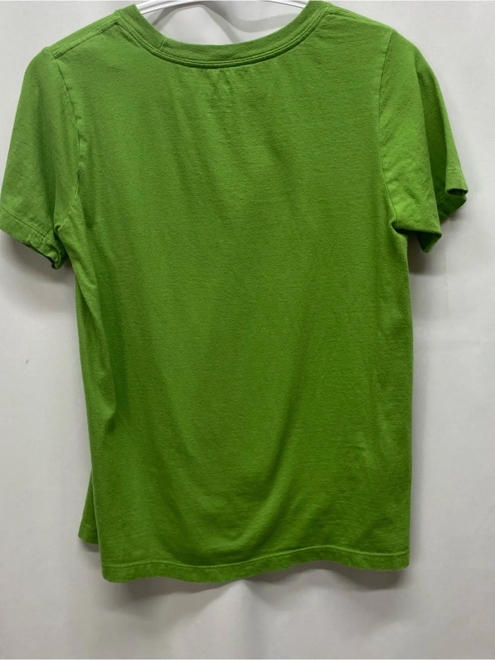 Nike large t-shirt green boys girls short sleeve activewear tee